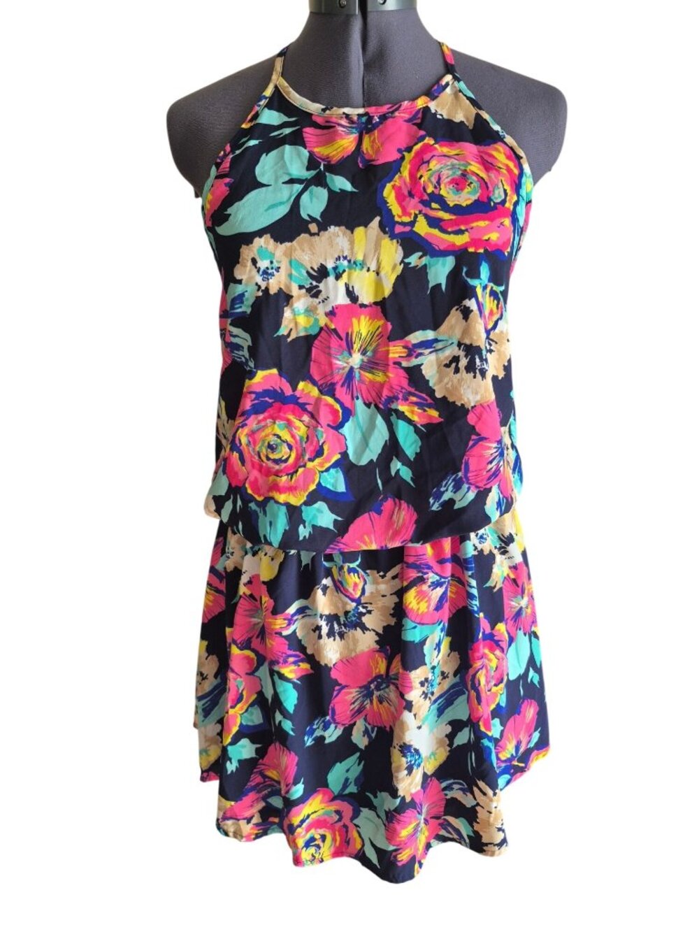 Floral Halter Neck Dress By Peach Love Medium